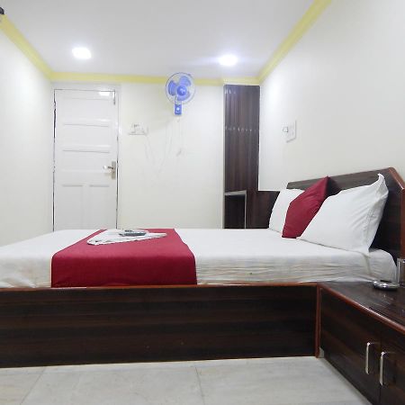 Hotel Seaview Bombay Esterno foto