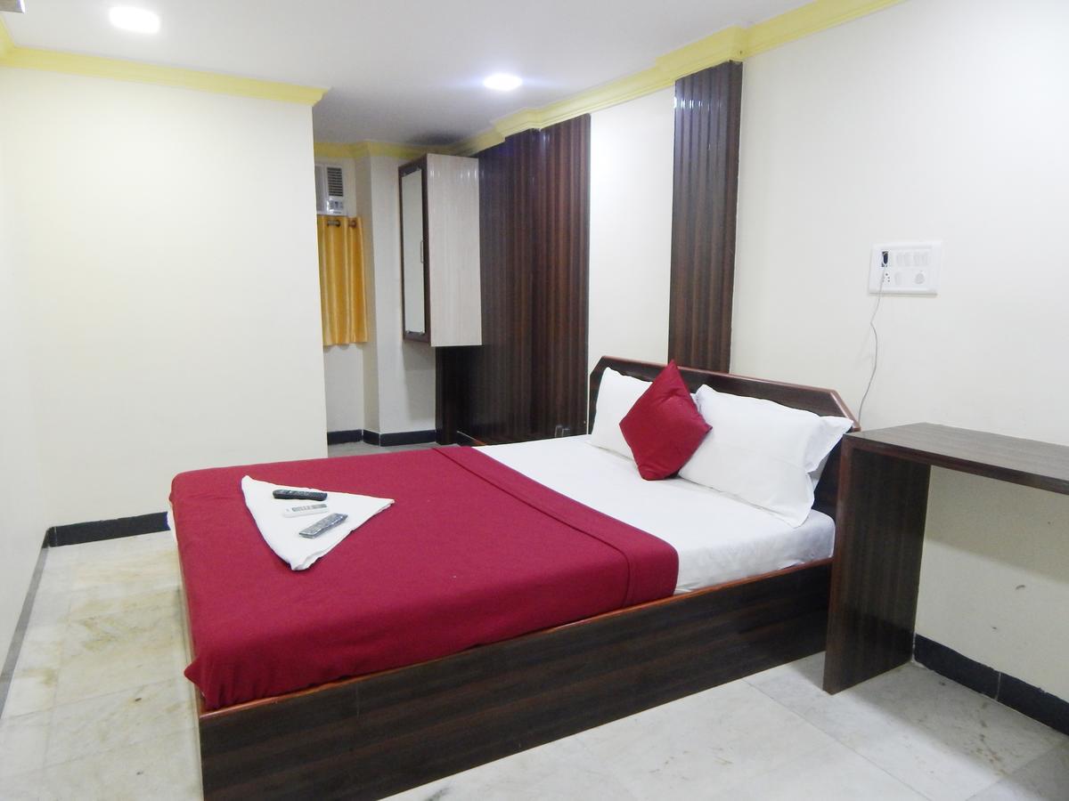 Hotel Seaview Bombay Esterno foto